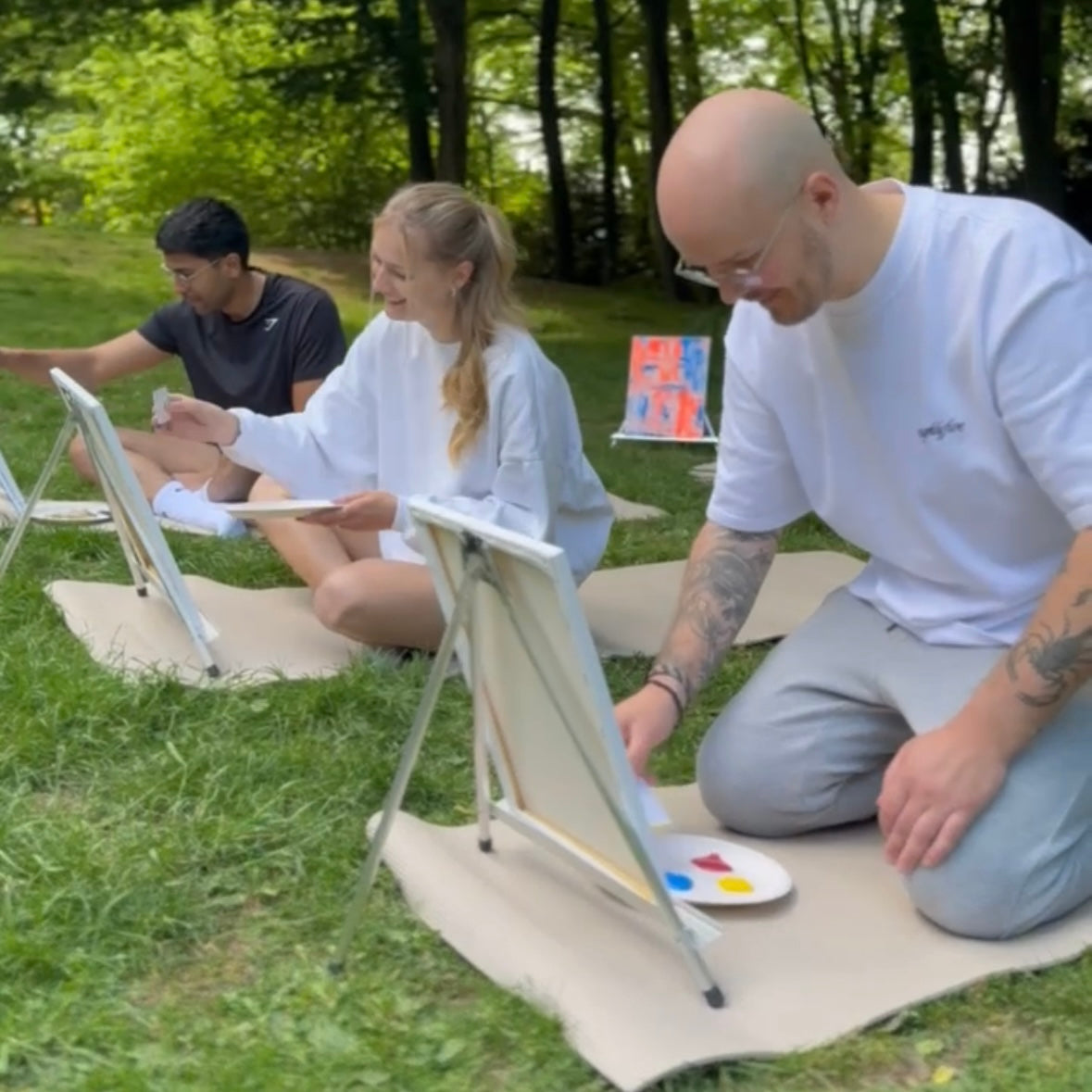 OUTDOOR YOGA & PAINT - Sa 11.07. | Hamburg